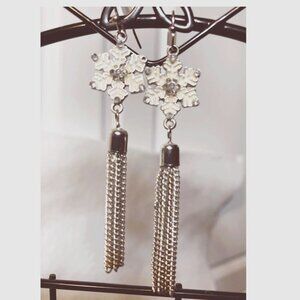 FROSTED SNOWFLAKE TASSEL HANGER EARRINGS
